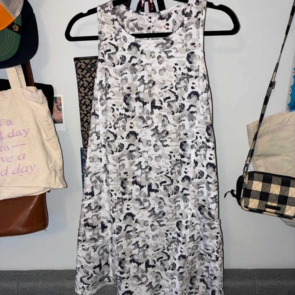 Avia White and Gray Camo Shift Dress